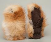 Варежки «Рыжая метель» - это красивейший лисий мех светлых и более темных рыжих оттенков.